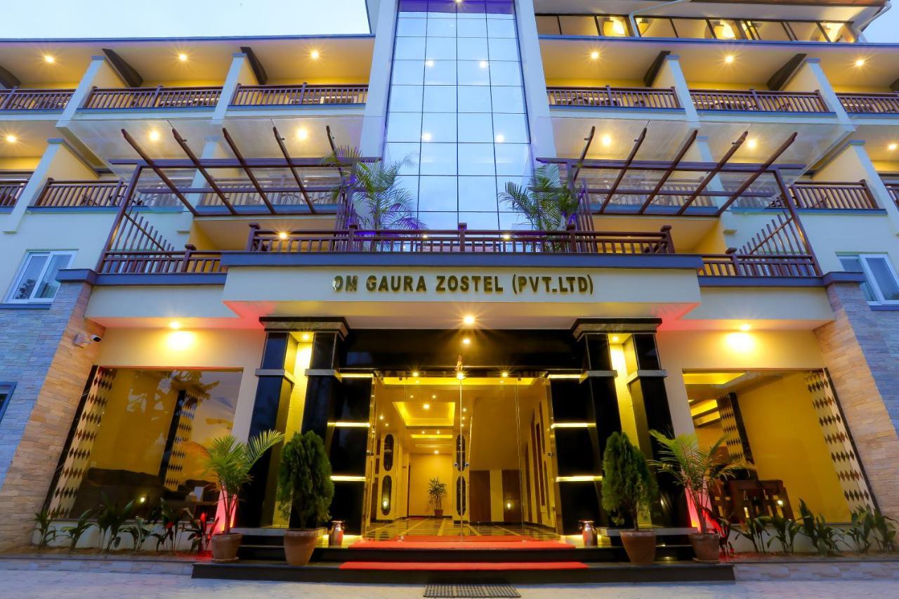 Om Gaura Hotel Pokhara Zewnętrze zdjęcie